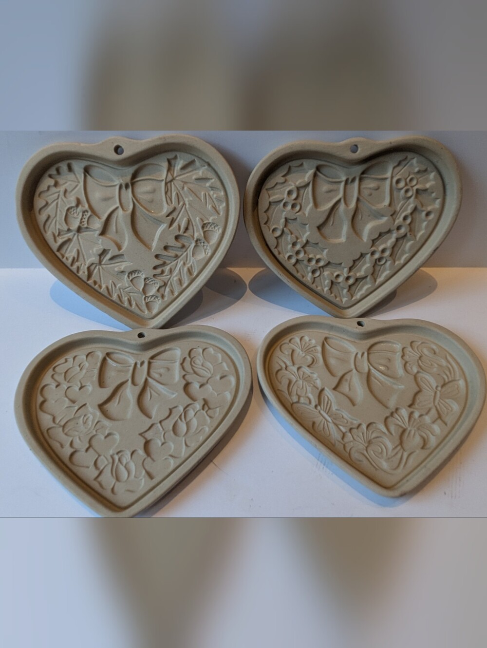 Collectible Pampered Chef 2003 'Seasons Of The Heart' Stoneware Cookie Molds